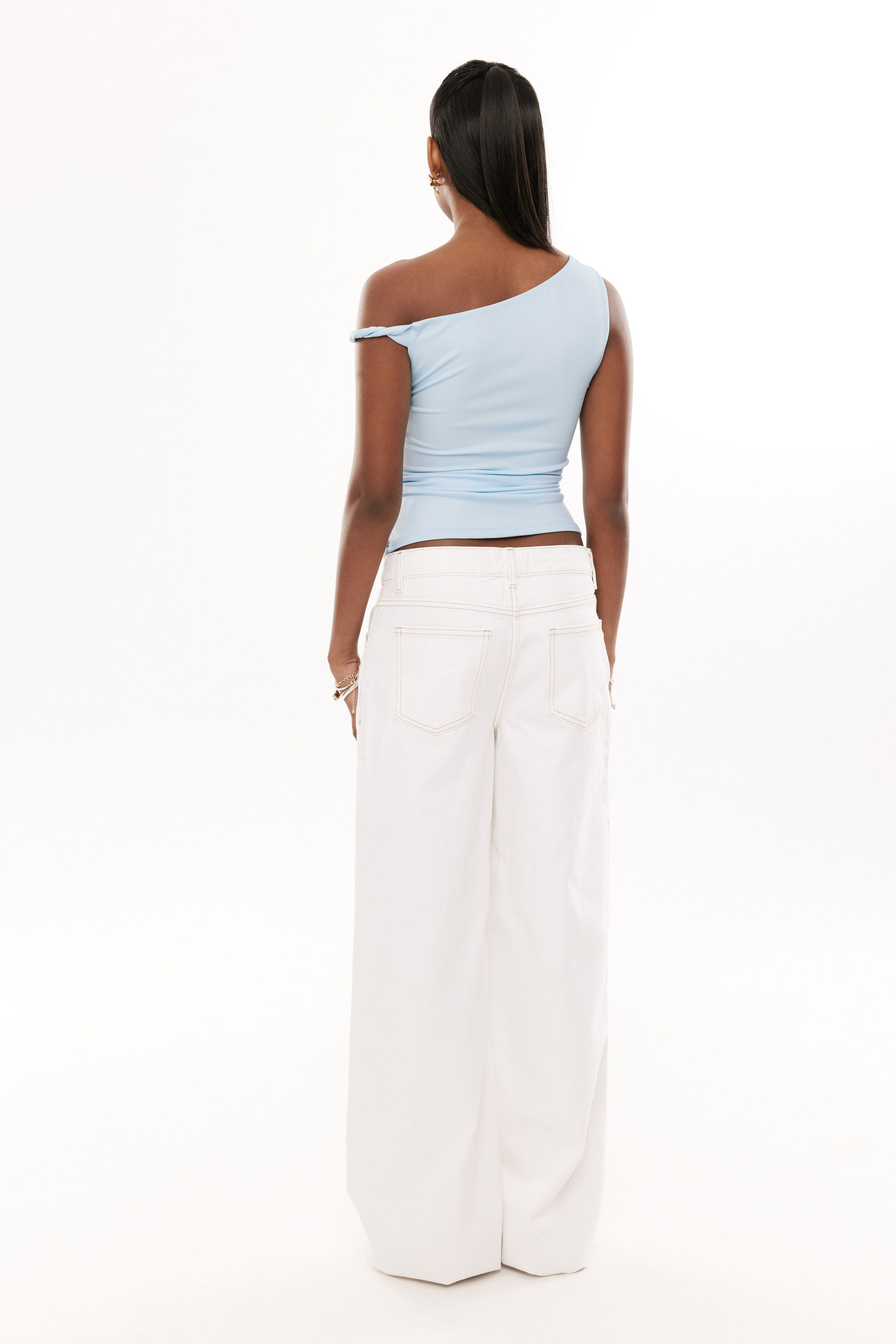 Lumi Off Shoulder Top hibiscus blue