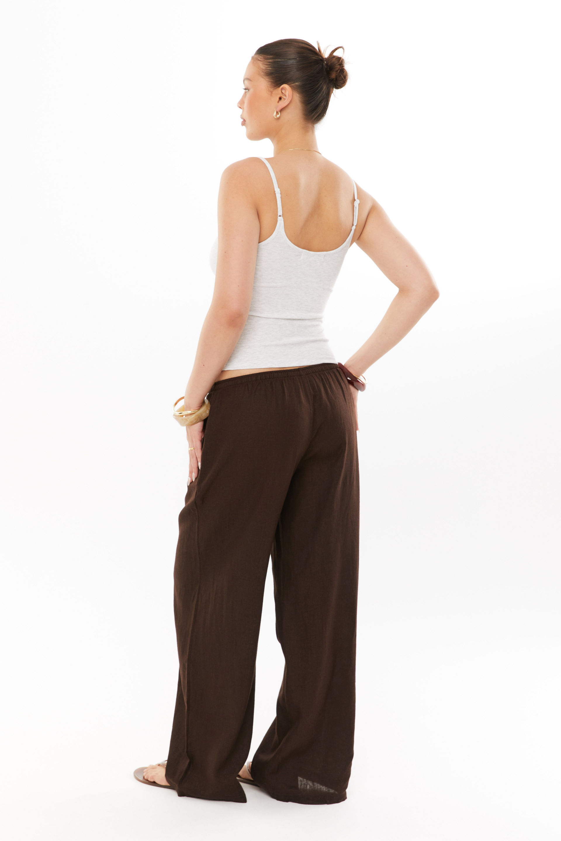 Henley Relaxed Linen Pant brown bean