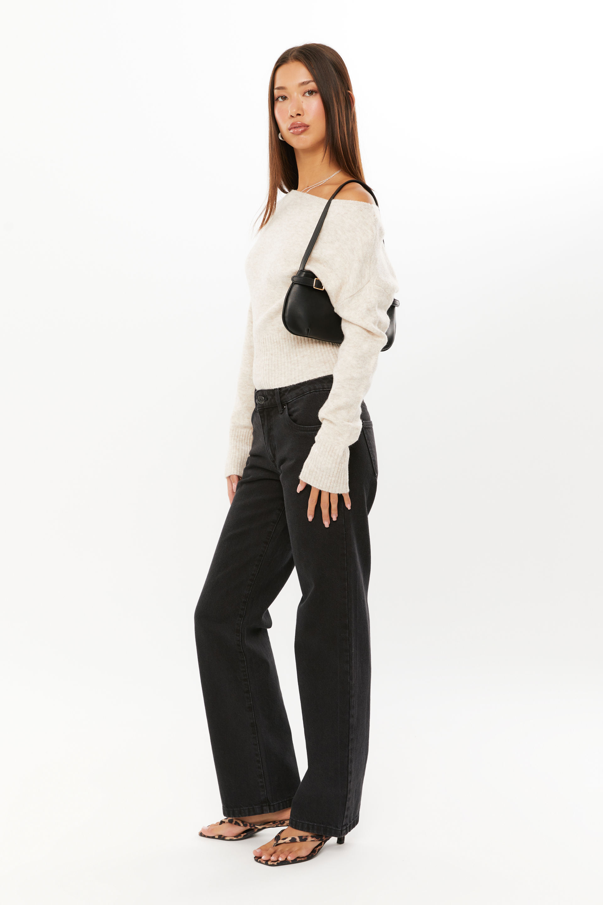 Low Rise Straight Jean midnight black