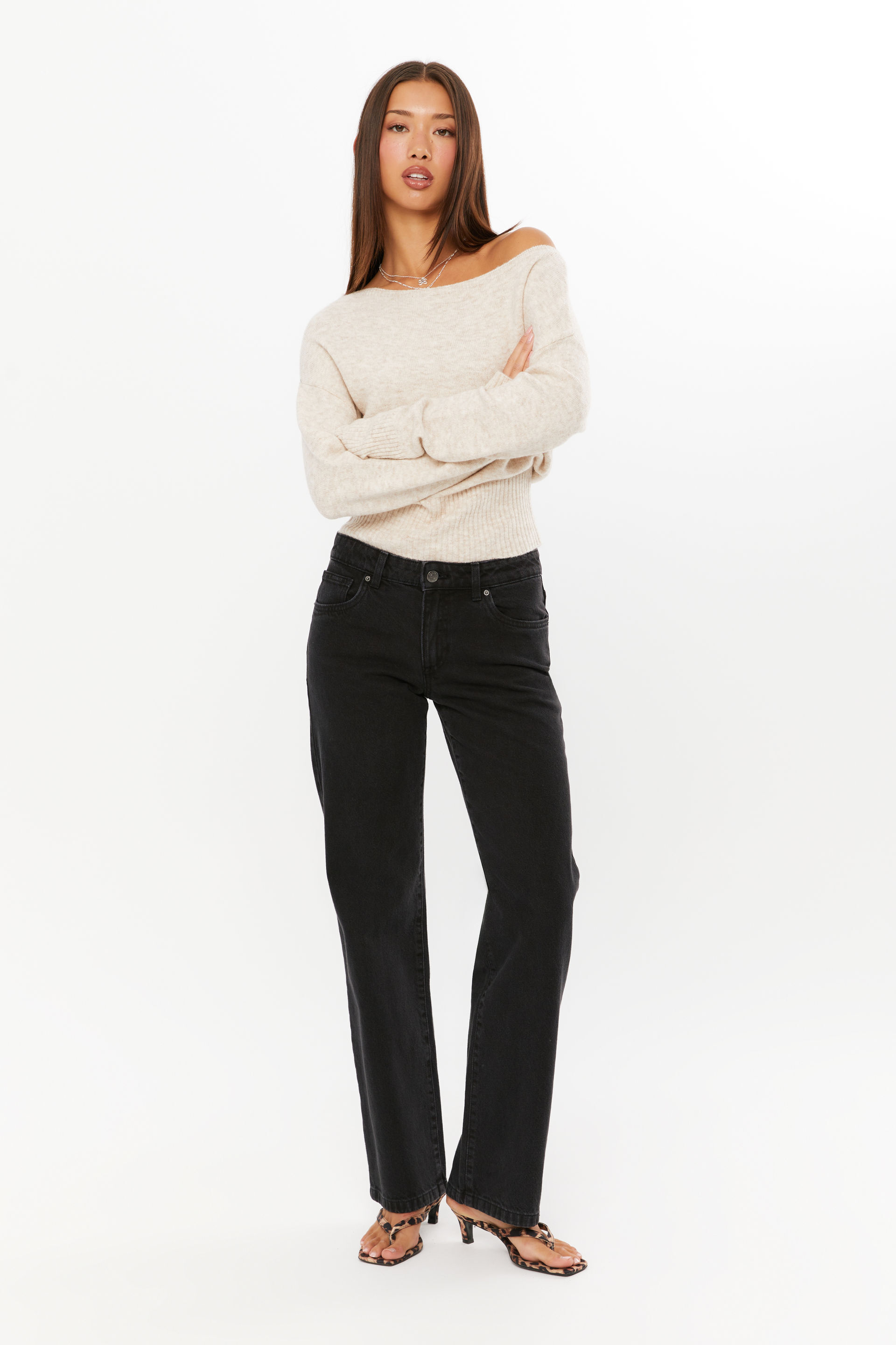 Low Rise Straight Jean midnight black