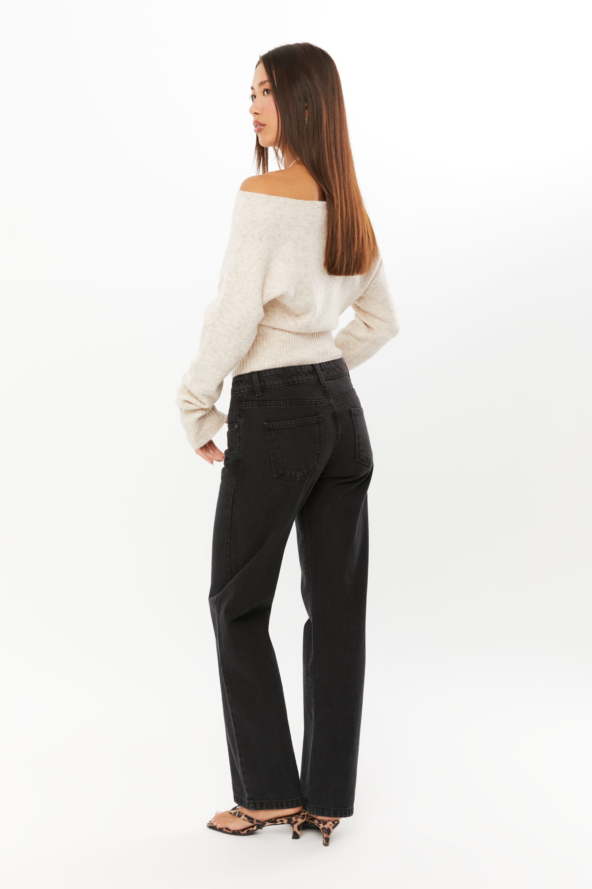 Low Rise Straight Jean midnight black