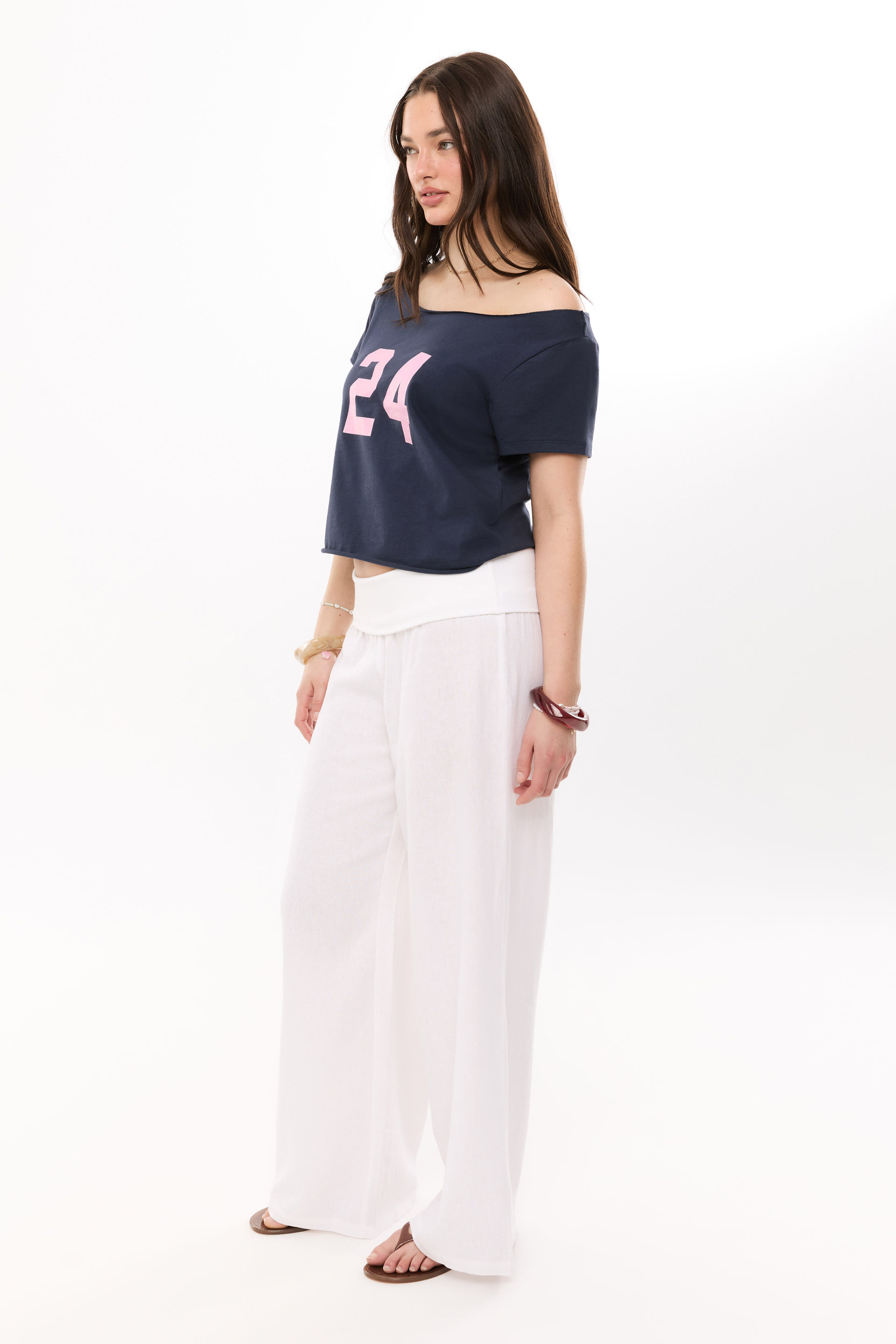 Blake Off Shoulder Graphic Tee all star navy / 24