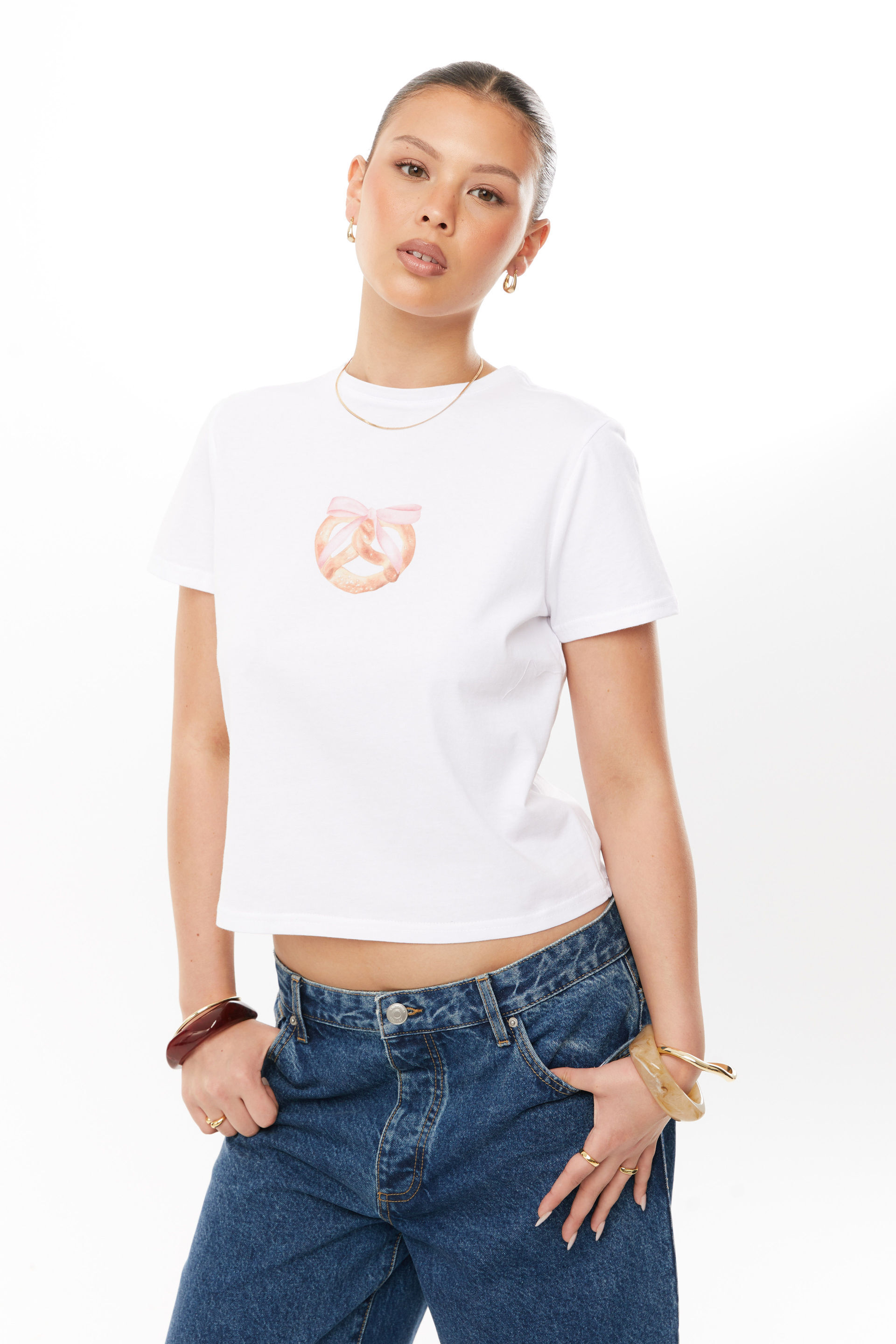 Everyday Graphic Tee white/pretzel