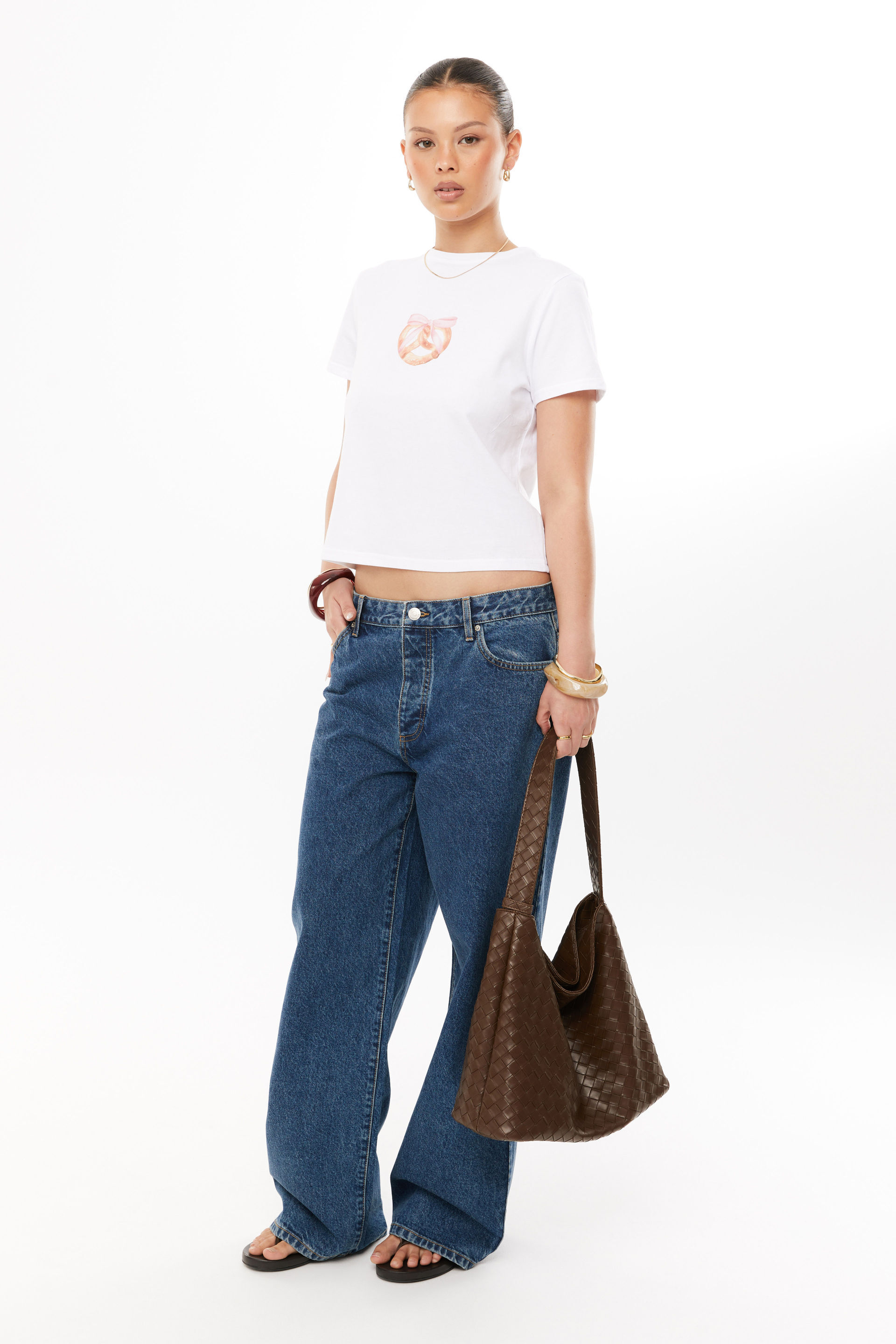 Everyday Graphic Tee white/pretzel